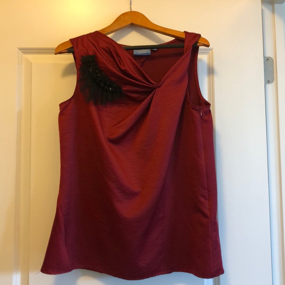 Maroon sleeveless blouse